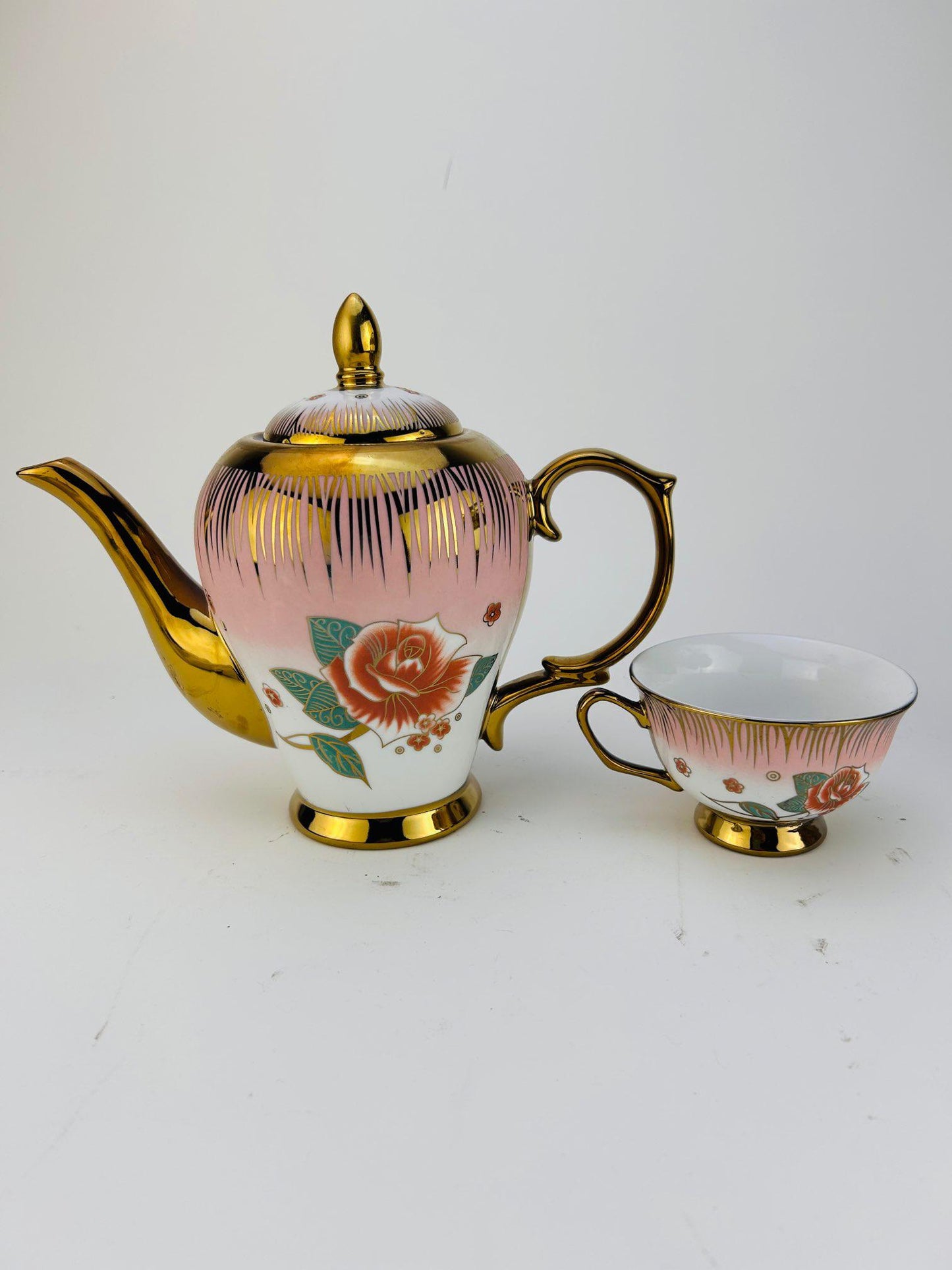 tea set, crockery, teacup set, tea, ceramic, kitchen items