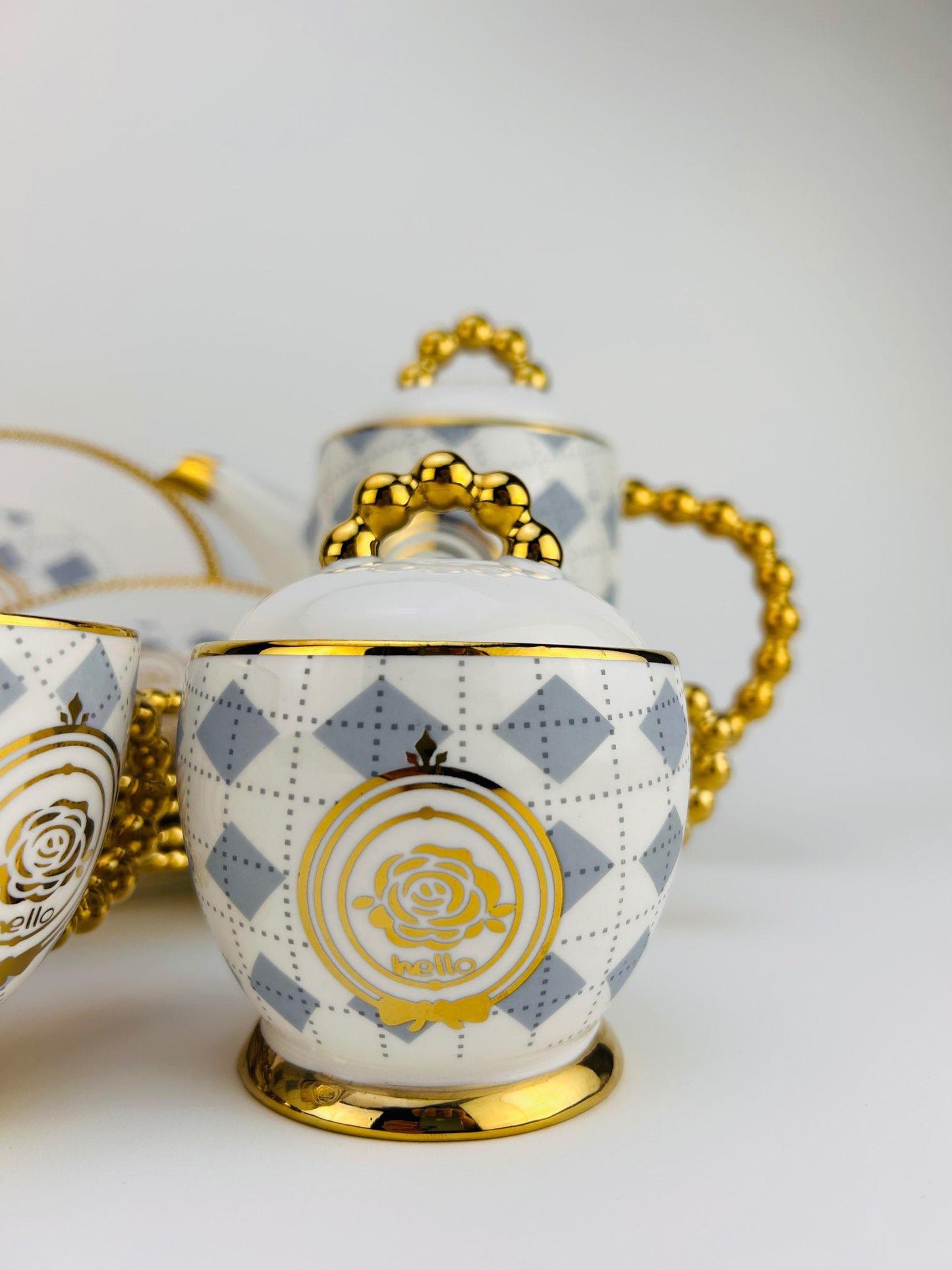 tea set, crockery, teacup set, tea, ceramic, kitchen items