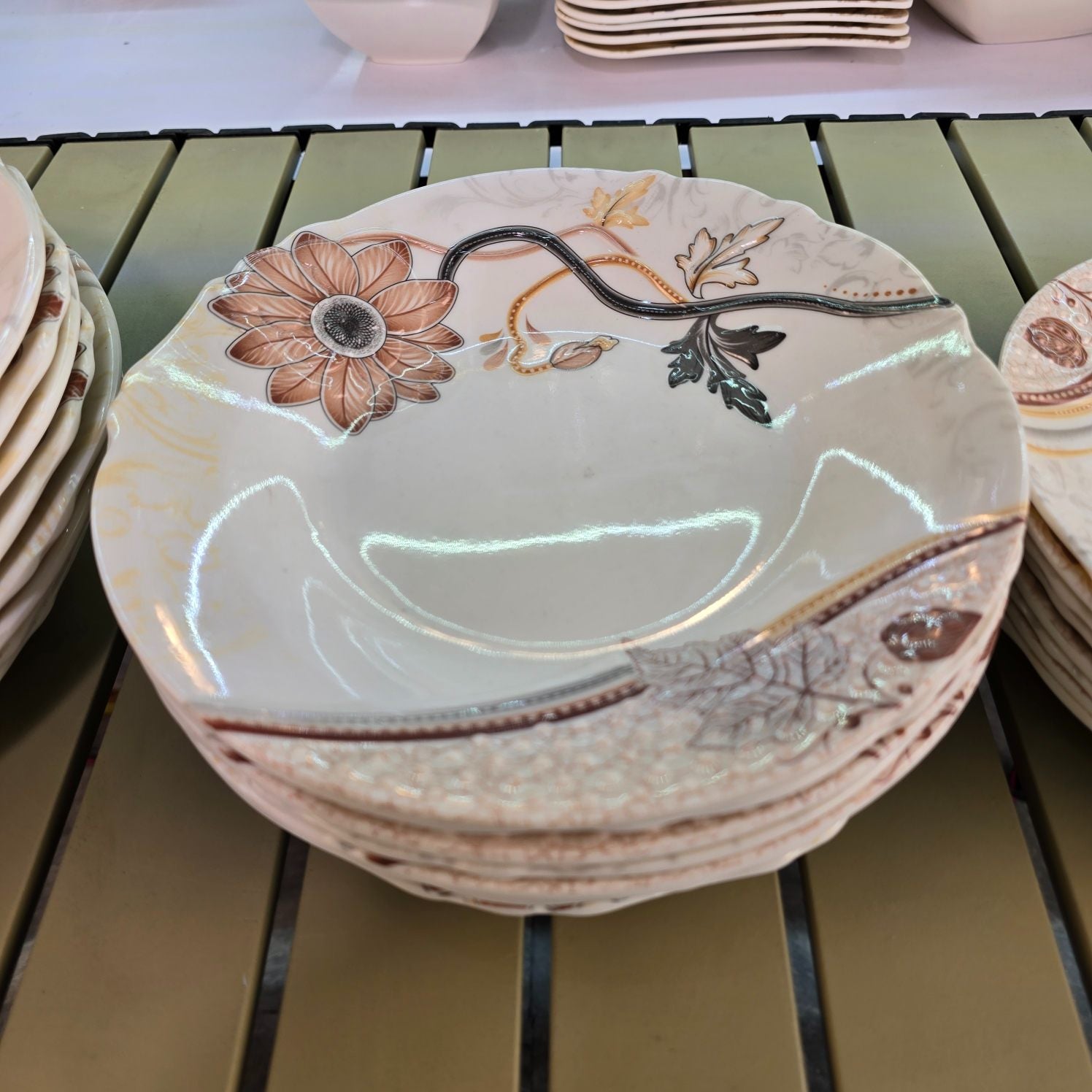 crockery
kitchenware
dinner set
dinnerware sets
dinner plates
dinnerware
dishes set
white dinner plates
crockery set
dinner set sale
dinner set shop near me
dinner set plate