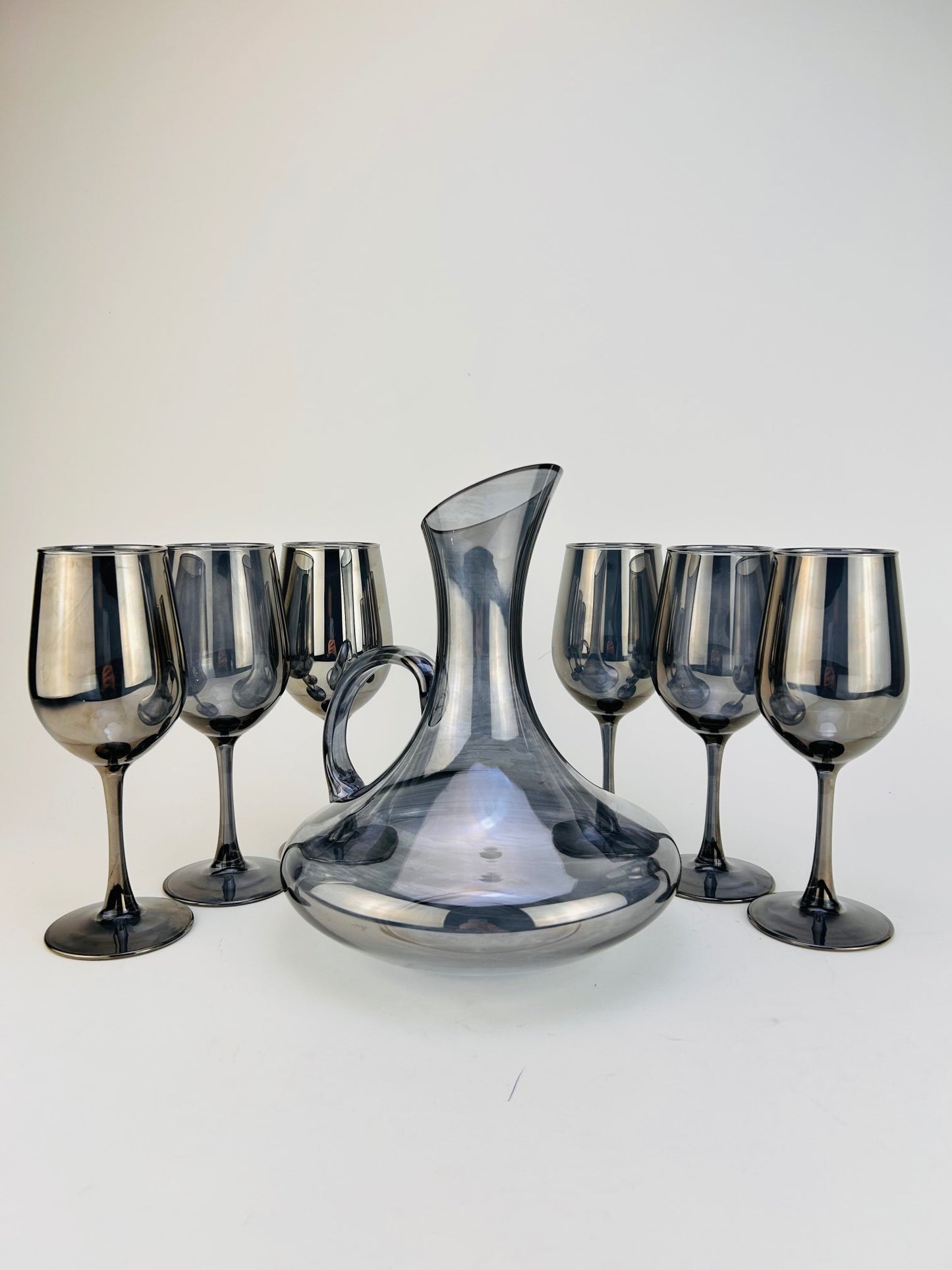 glass , glassware, wine glass, juice glass, water glass, glass cups