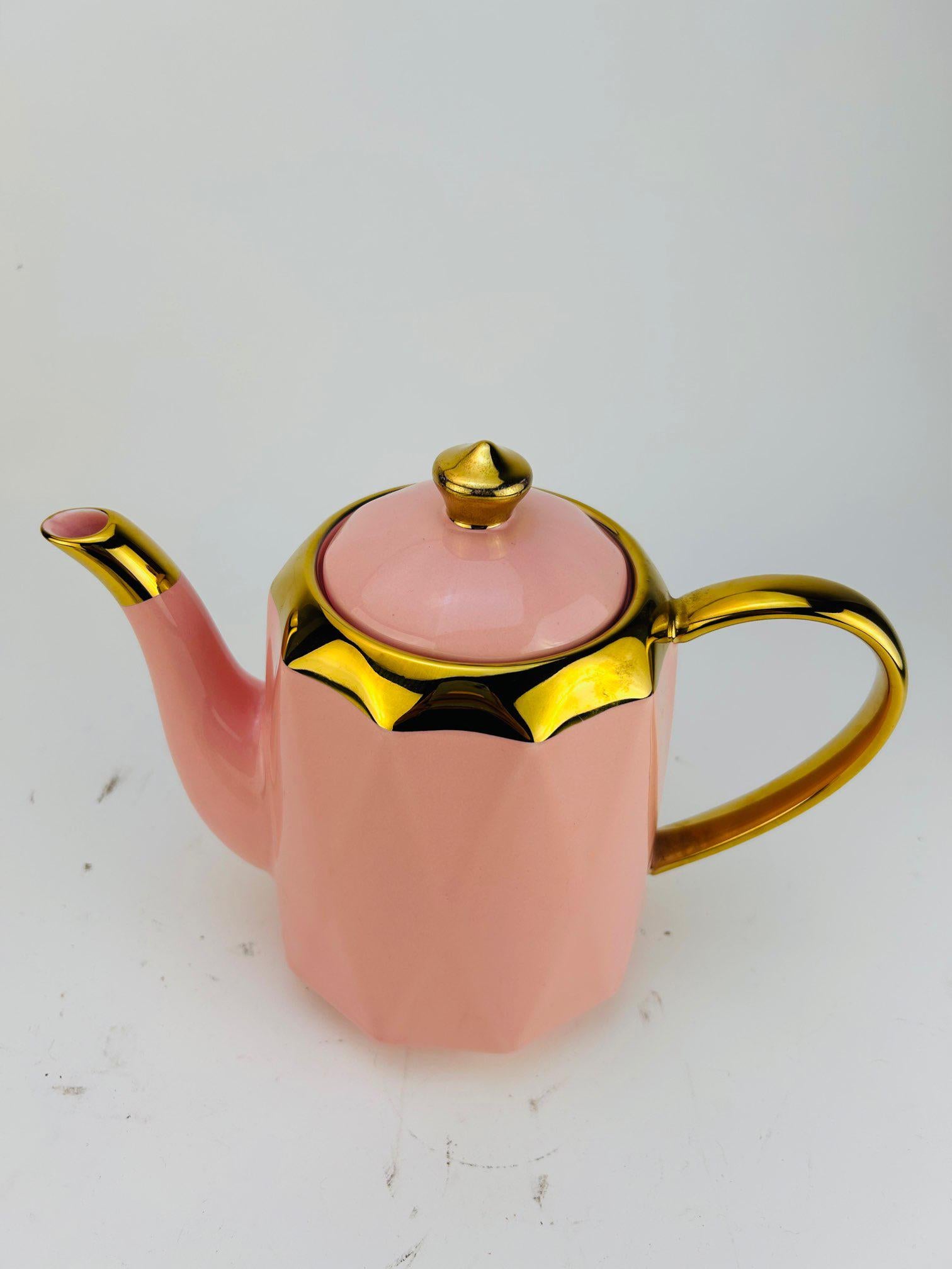 tea pot set
tea cups and saucers
tea kettle stovetop
copper tea kettle
tea pots for sale
afternoon tea set
tea pot and cup set
porcelain tea set
ceramic supply
tea cups